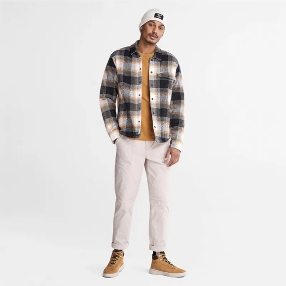 Timberland Insulated Buffalo shirt jacket in beige - Picture 14 of 15